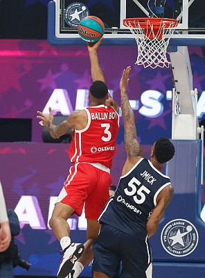 Джоэл Боломбой (фото: М. Сербин, cskabasket.com)