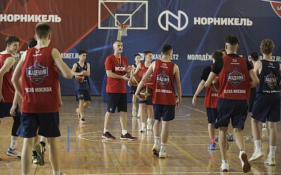 (фото: Т. Макеева, cskabasket.com)