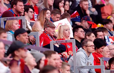 Болельщики ЦСКА (фото: М. Сербин, cskabasket.com)