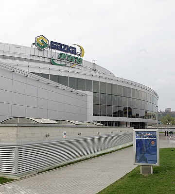 SAZKA ARENA (фото М. Сербин)