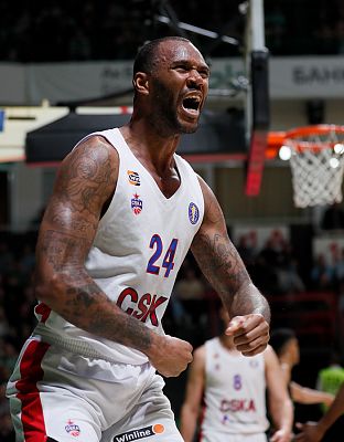 Амат М'Бай (фото: М. Сербин, cskabasket.com)