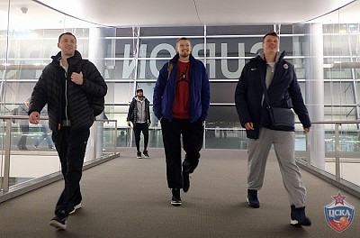 Виталий Фридзон,Иван Лазарев и Андрей Воронцевич (фото: М. Сербин, cskabasket.com)