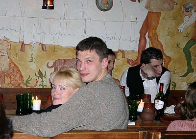 Sergey Panov and his wife (photo cskabasket.com)