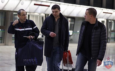 Этторе Мессина, Андрей Щепанков и Андрей Ватутин (фото М. Сербин, cskabasket.com)