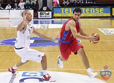 Никос Зисис (фото basketclubferrara.it)