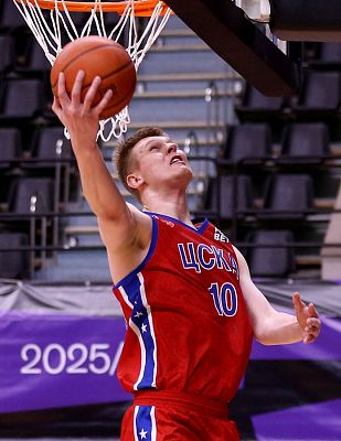 Артём Орешников (фото: М. Сербин, cskabasket.com)