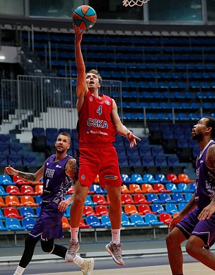 Артём Комолов (фото: М. Сербин, cskabasket.com)