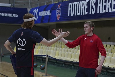 (фото: Т. Макеева, cskabasket.com)