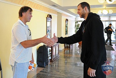 Шарунас Марчюленис и Рамунас Шишкаускас  (фото cskabasket.com)