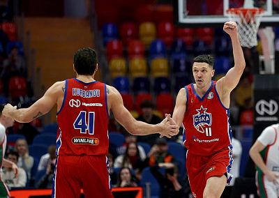 Никита Курбанов и Семён Антонов (фото: М. Сербин, cskabasket.com)