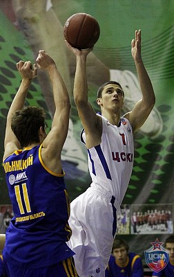 Антон Астапкович (фото М. Сербин, cskabasket.com)