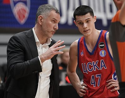 Александр Гусев и Сергей Новиков (фото: Т. Макеева, cskabasket.com)