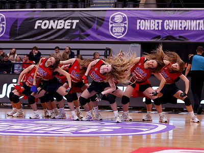 Группа поддержки ЦСКА (фото: М. Сербин, cskabasket.com)