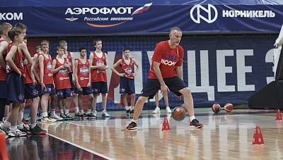 (фото: Т. Макеева, cskabasket.com)