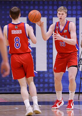  Захар Лавренов (фото: Т. Макеева, cskabasket.com)