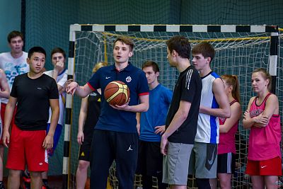 (фото: Е. Булатова, cskabasket.com)